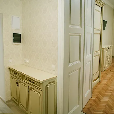 On Stefanyka 11 利沃夫